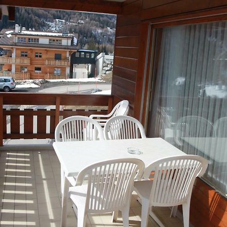 Appartement Dans Le Centre Thermal Les Sources Ovronnaz Bagian luar foto