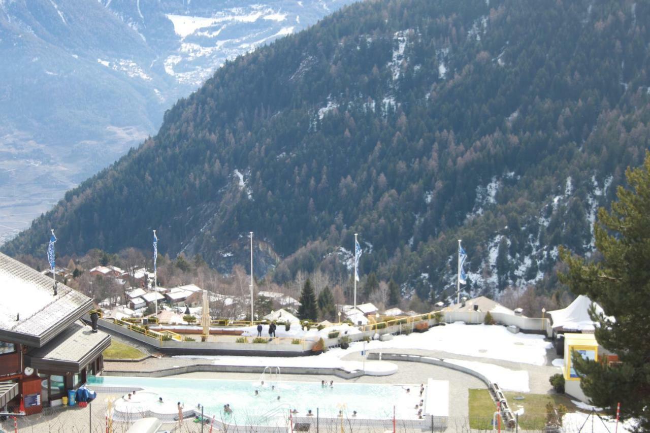 Appartement Dans Le Centre Thermal Les Sources Ovronnaz Bagian luar foto