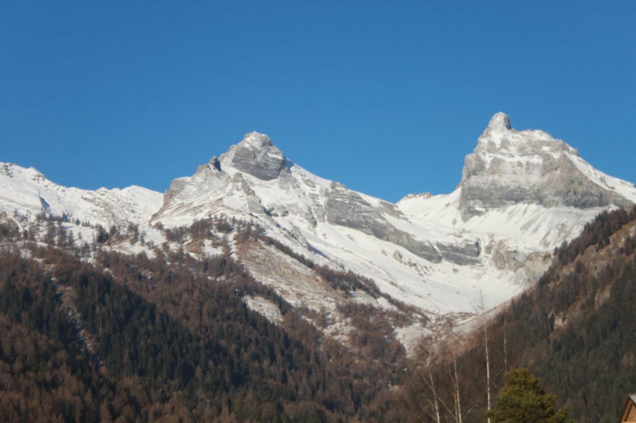 Appartement Dans Le Centre Thermal Les Sources Ovronnaz Bagian luar foto